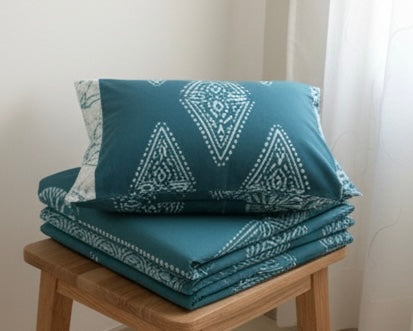 Boutique Luxe | Double bedsheet with 2 Pillow Covers